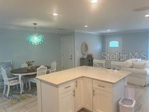 For Rent: $3,000 (3 beds, 2 baths, 1560 Square Feet)