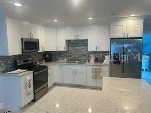 For Rent: $3,000 (3 beds, 2 baths, 1560 Square Feet)