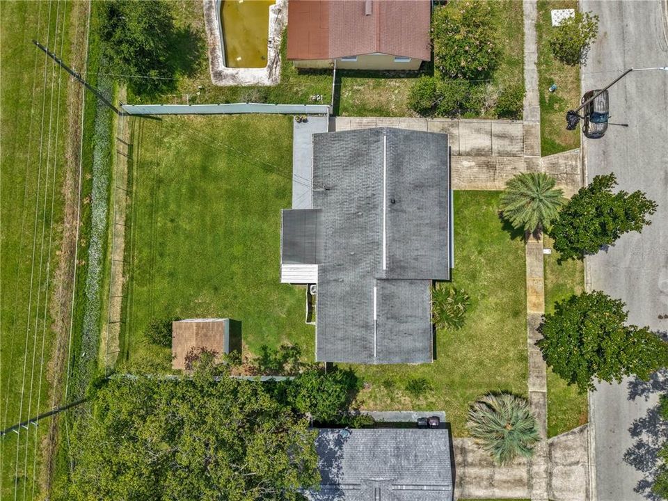 На продажу: $349,999 (3 спален, 2 ванн, 1185 Квадратных фут)