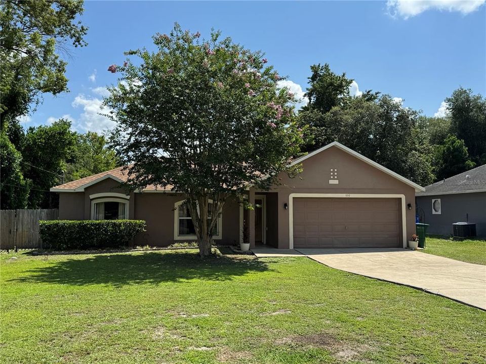 For Sale: $310,000 (4 beds, 2 baths, 1706 Square Feet)