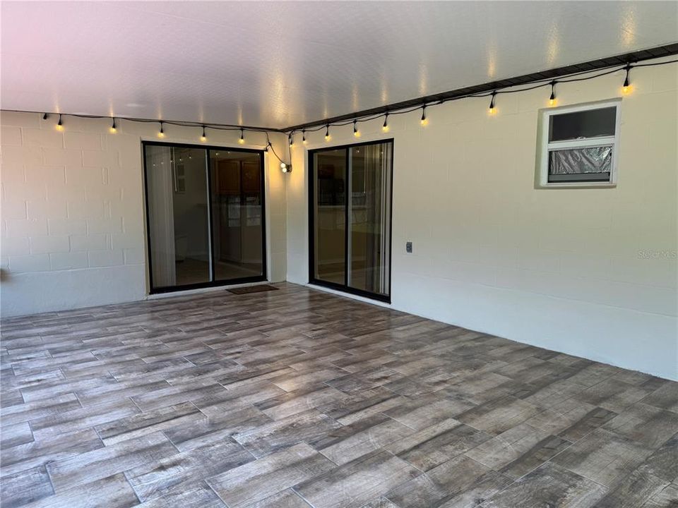 For Sale: $310,000 (4 beds, 2 baths, 1706 Square Feet)