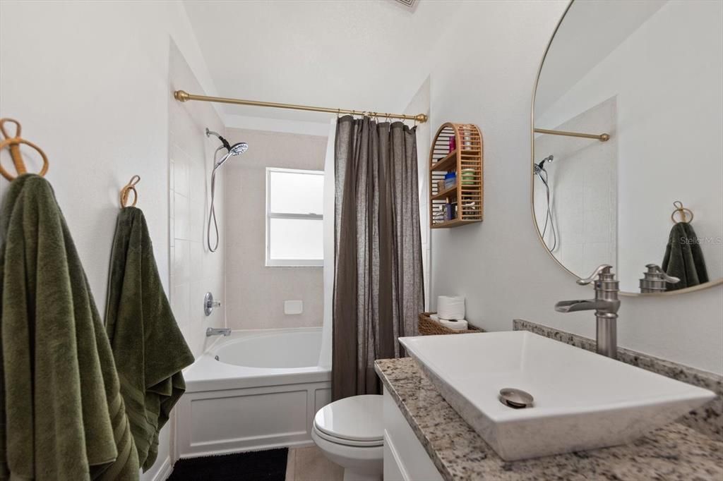 For Sale: $419,900 (3 beds, 2 baths, 1490 Square Feet)