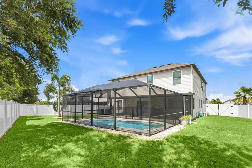 En Venta: $525,000 (4 camas, 2 baños, 3278 Pies cuadrados)