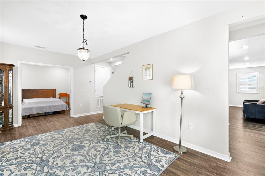 En Venta: $525,000 (4 camas, 2 baños, 3278 Pies cuadrados)