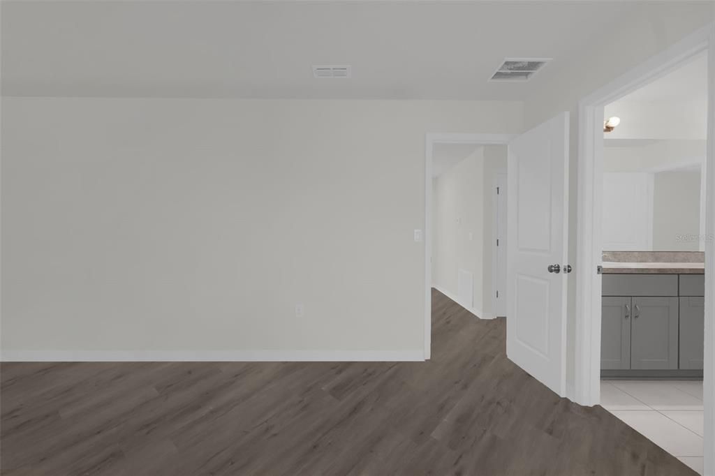 На продажу: $445,000 (6 спален, 5 ванн, 3024 Квадратных фут)