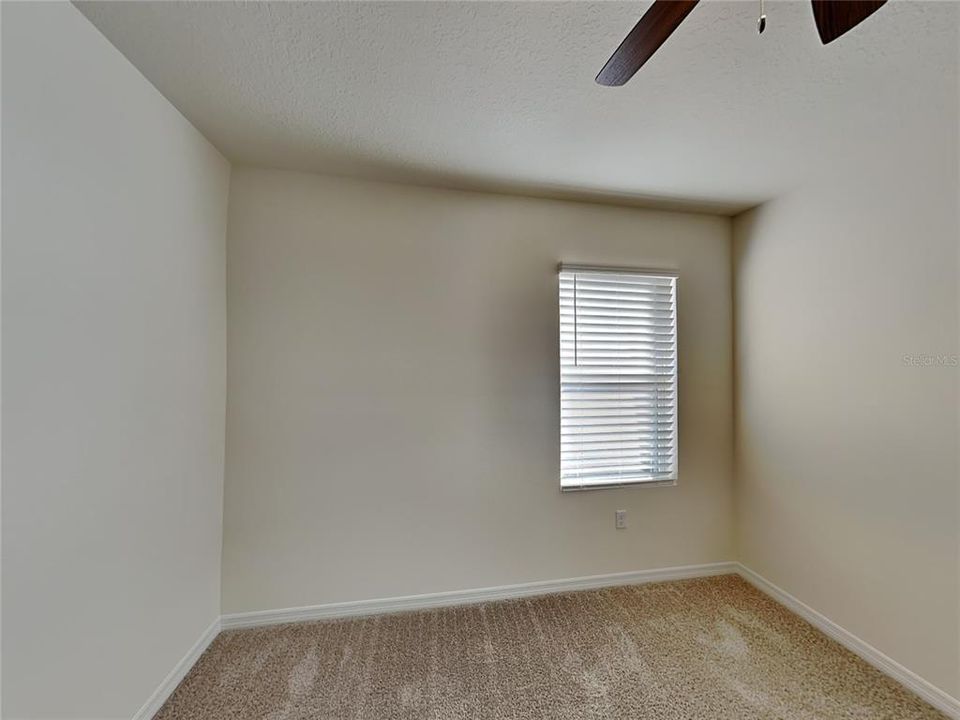 For Rent: $2,199 (4 beds, 2 baths, 1875 Square Feet)