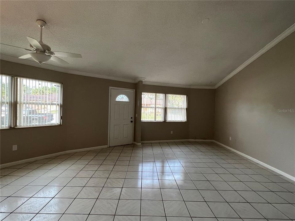 For Sale: $389,000 (4 beds, 0 baths, 2020 Square Feet)