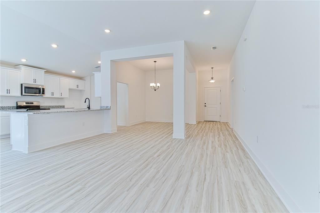 For Sale: $382,000 (3 beds, 2 baths, 1952 Square Feet)