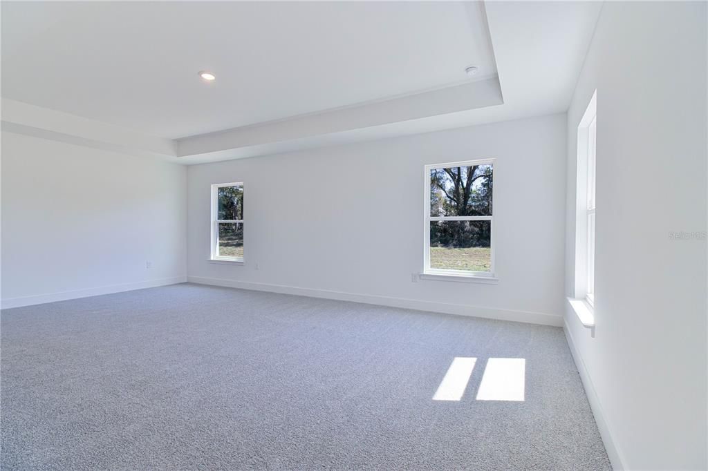 For Sale: $382,000 (3 beds, 2 baths, 1952 Square Feet)