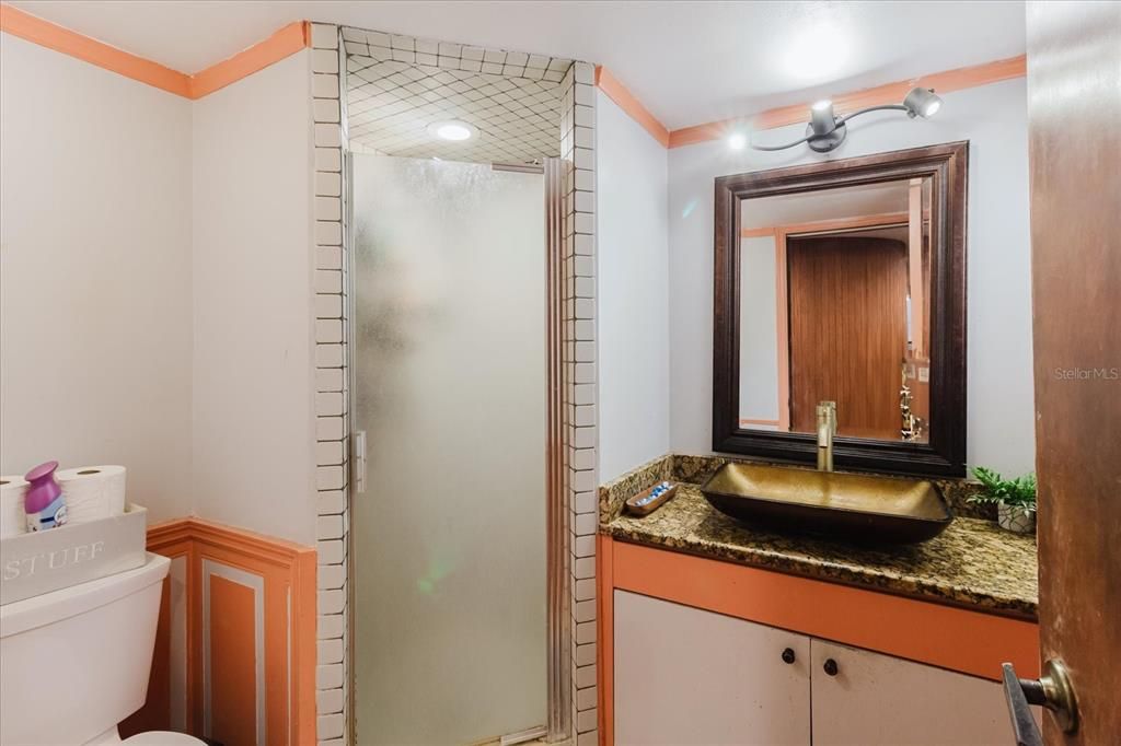 На продажу: $1,149,900 (5 спален, 5 ванн, 4502 Квадратных фут)