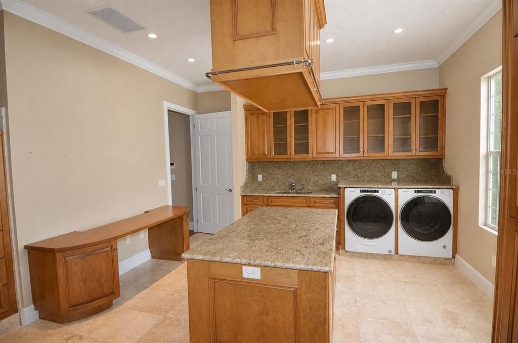 En Venta: $3,780,000 (5 camas, 5 baños, 6539 Pies cuadrados)
