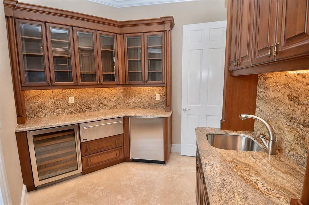 En Venta: $3,780,000 (5 camas, 5 baños, 6539 Pies cuadrados)