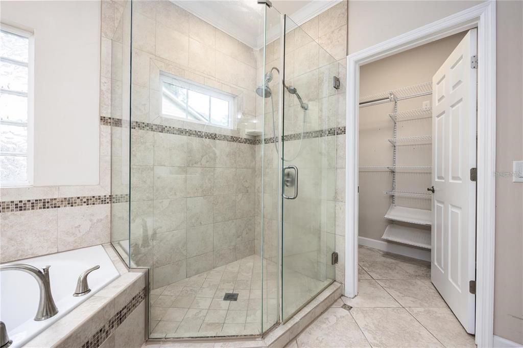 En Renta: $2,500 (3 camas, 2 baños, 1706 Pies cuadrados)
