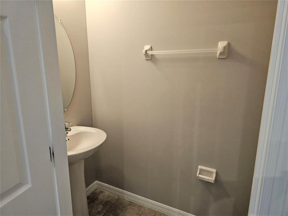 В аренду: $2,500 (3 спален, 2 ванн, 1873 Квадратных фут)