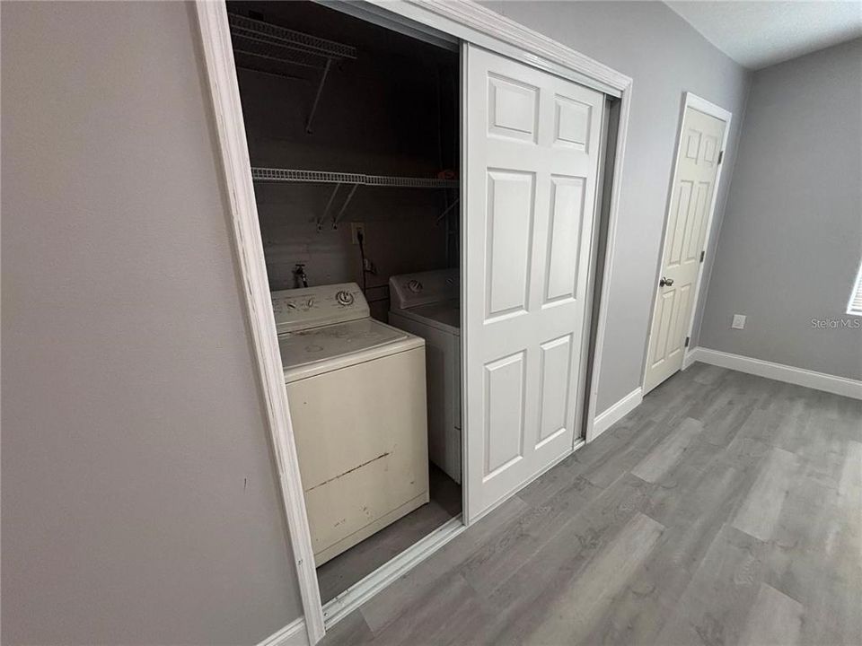 For Sale: $370,000 (4 beds, 2 baths, 1358 Square Feet)