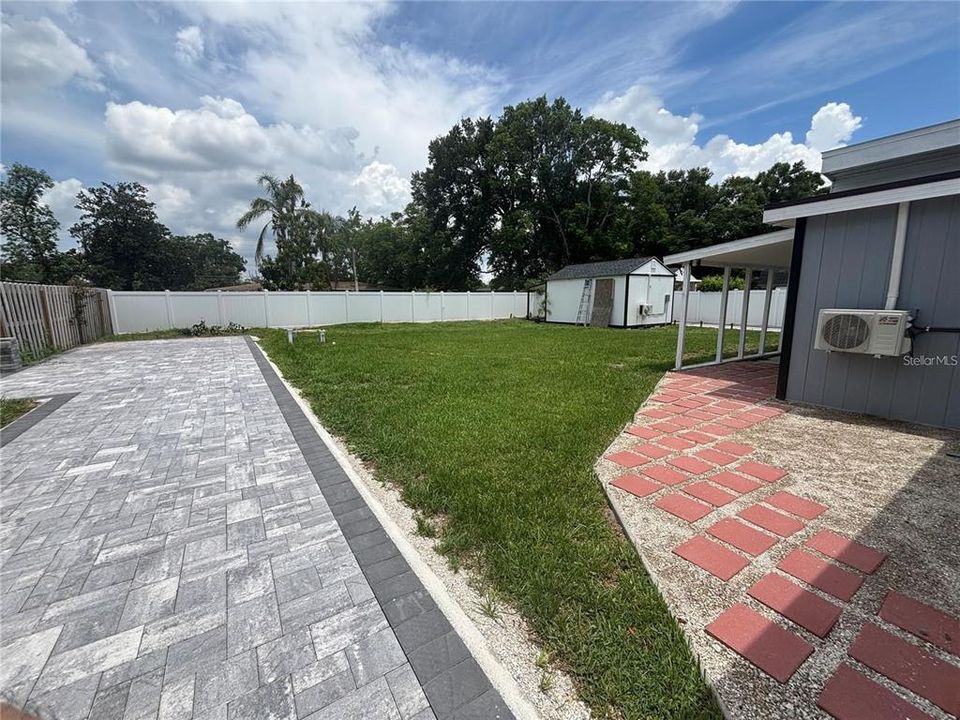 For Sale: $370,000 (4 beds, 2 baths, 1358 Square Feet)