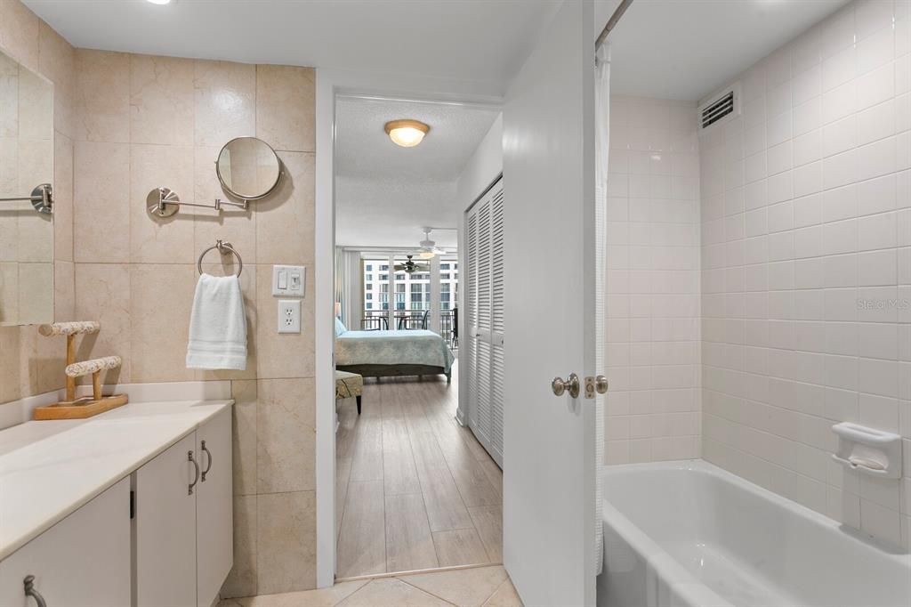 В аренду: $4,800 (3 спален, 2 ванн, 1624 Квадратных фут)