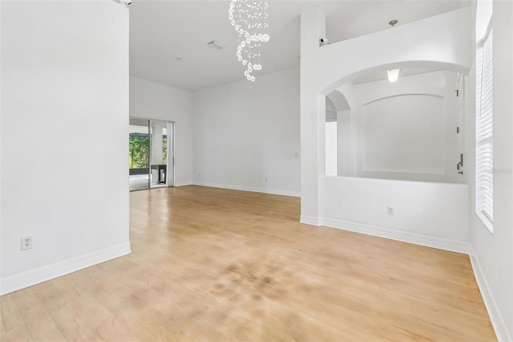 В аренду: $3,800 (4 спален, 3 ванн, 2679 Квадратных фут)