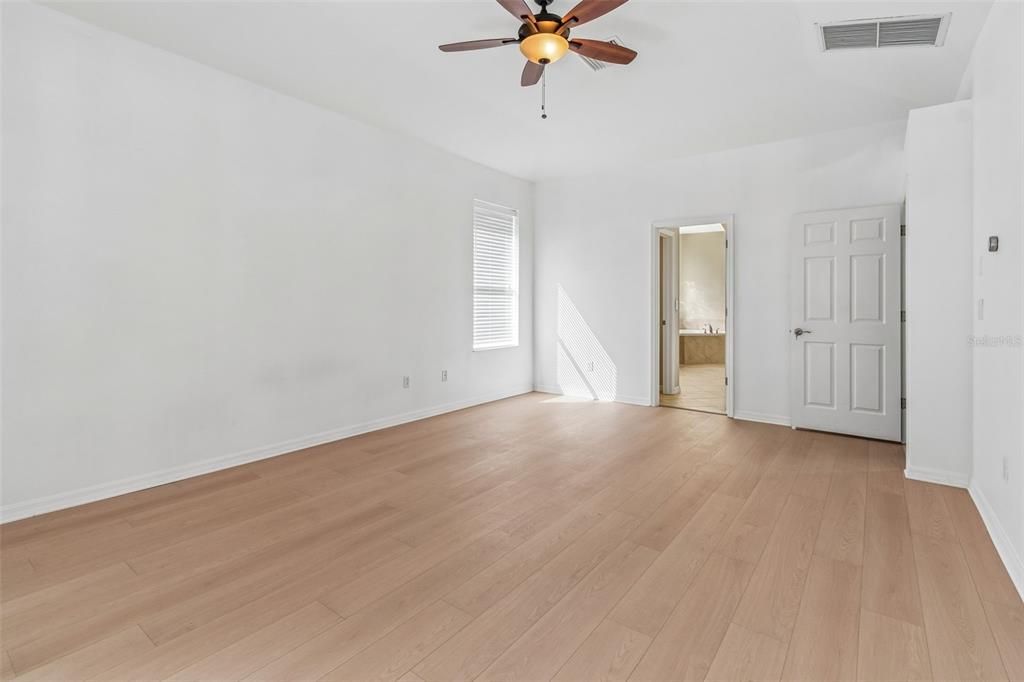 В аренду: $3,800 (4 спален, 3 ванн, 2679 Квадратных фут)