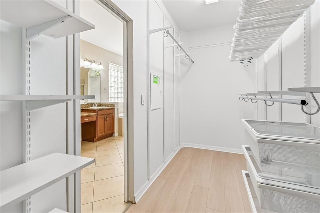 В аренду: $3,800 (4 спален, 3 ванн, 2679 Квадратных фут)