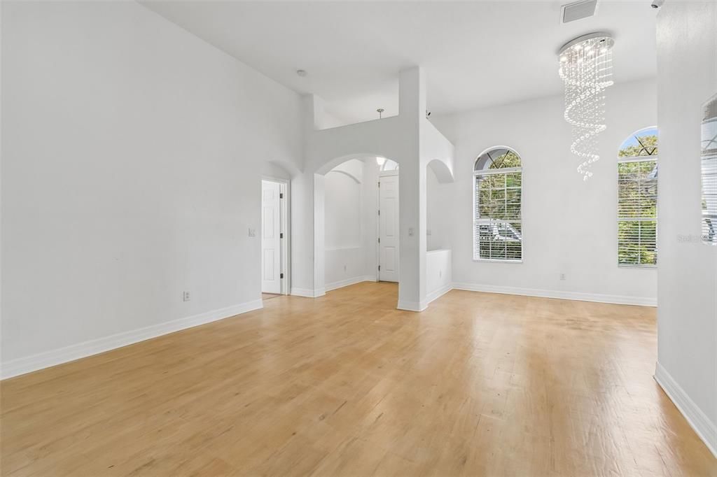 В аренду: $3,800 (4 спален, 3 ванн, 2679 Квадратных фут)