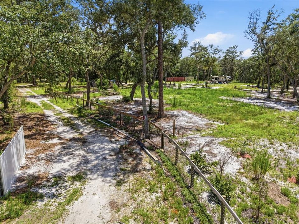 待售: $180,000 (2.70 acres)