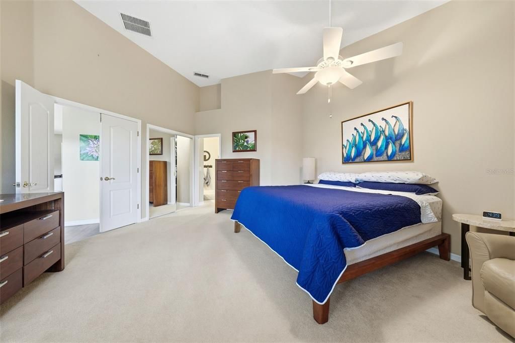 For Sale: $469,000 (3 beds, 2 baths, 2160 Square Feet)