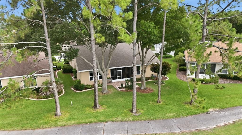 For Sale: $469,000 (3 beds, 2 baths, 2160 Square Feet)