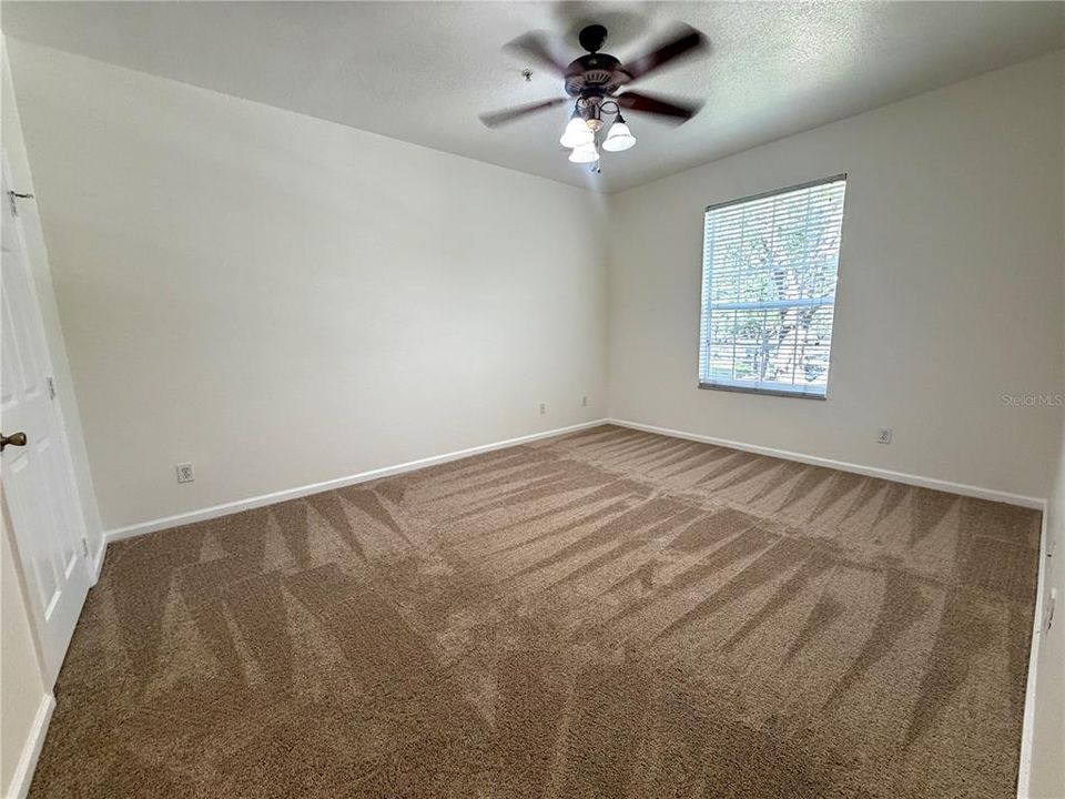 В аренду: $1,999 (3 спален, 2 ванн, 1408 Квадратных фут)