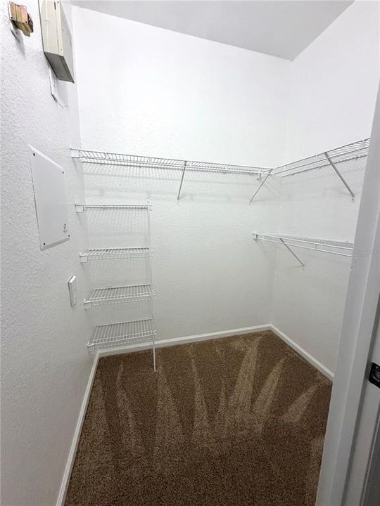 В аренду: $1,999 (3 спален, 2 ванн, 1408 Квадратных фут)