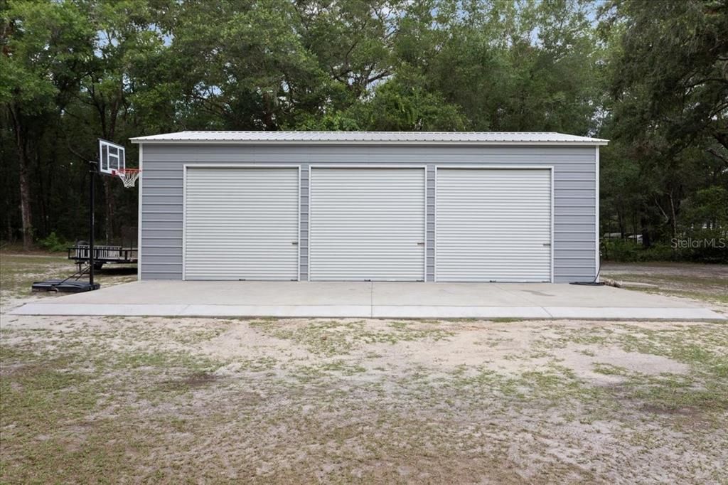 For Sale: $329,900 (2 beds, 2 baths, 1216 Square Feet)