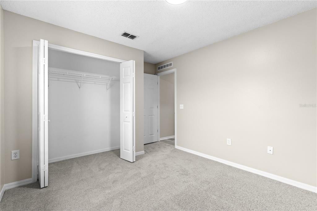 For Sale: $399,900 (4 beds, 2 baths, 2238 Square Feet)