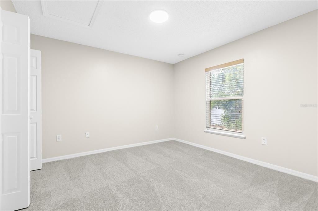 For Sale: $399,900 (4 beds, 2 baths, 2238 Square Feet)