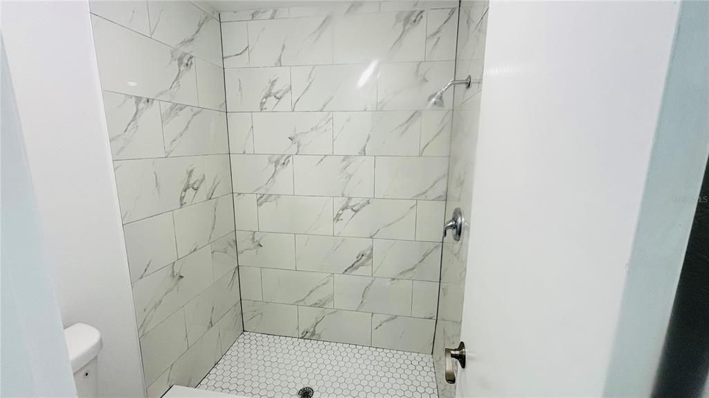 В аренду: $2,200 (2 спален, 2 ванн, 1012 Квадратных фут)