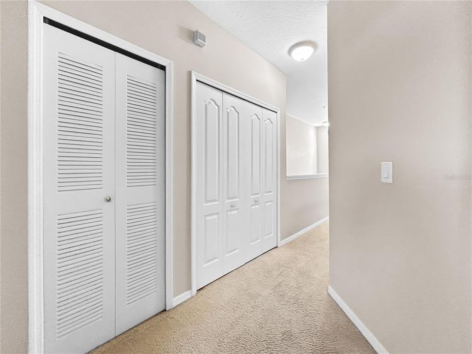 For Sale: $310,000 (2 beds, 2 baths, 1394 Square Feet)