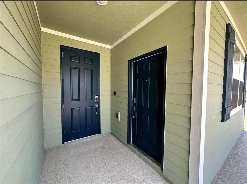 For Rent: $1,500 (1 beds, 1 baths, 700 Square Feet)