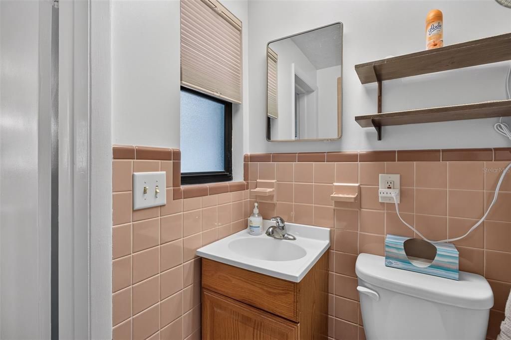 En Venta: $459,000 (3 camas, 2 baños, 1638 Pies cuadrados)