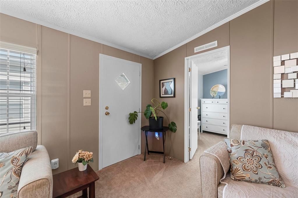 На продажу: $155,000 (2 спален, 2 ванн, 960 Квадратных фут)
