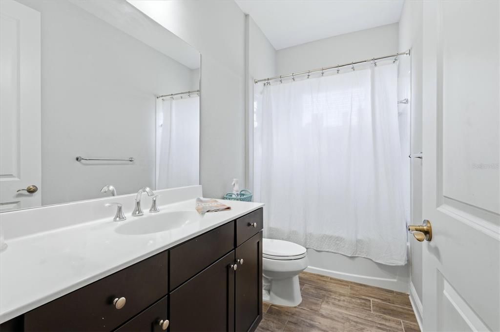 For Sale: $605,000 (4 beds, 3 baths, 2864 Square Feet)