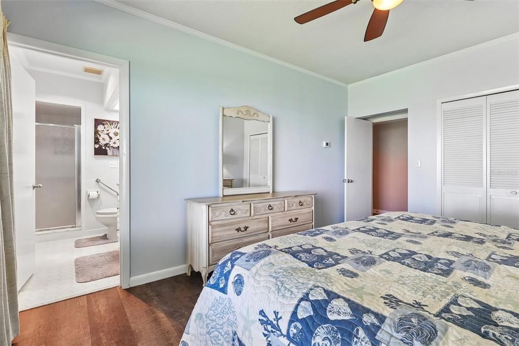 For Sale: $629,000 (3 beds, 2 baths, 1663 Square Feet)