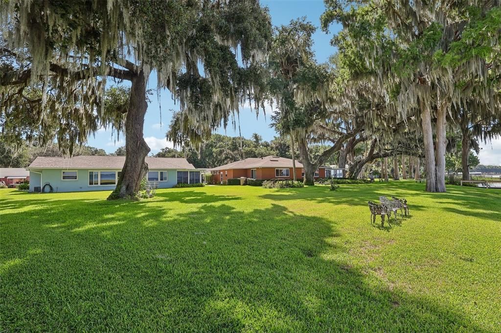 For Sale: $629,000 (3 beds, 2 baths, 1663 Square Feet)