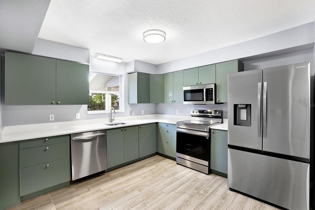 В аренду: $2,500 (2 спален, 2 ванн, 1122 Квадратных фут)