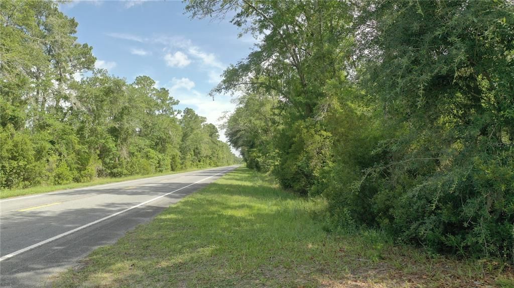 待售: $4,999,999 (1,640.25 acres)