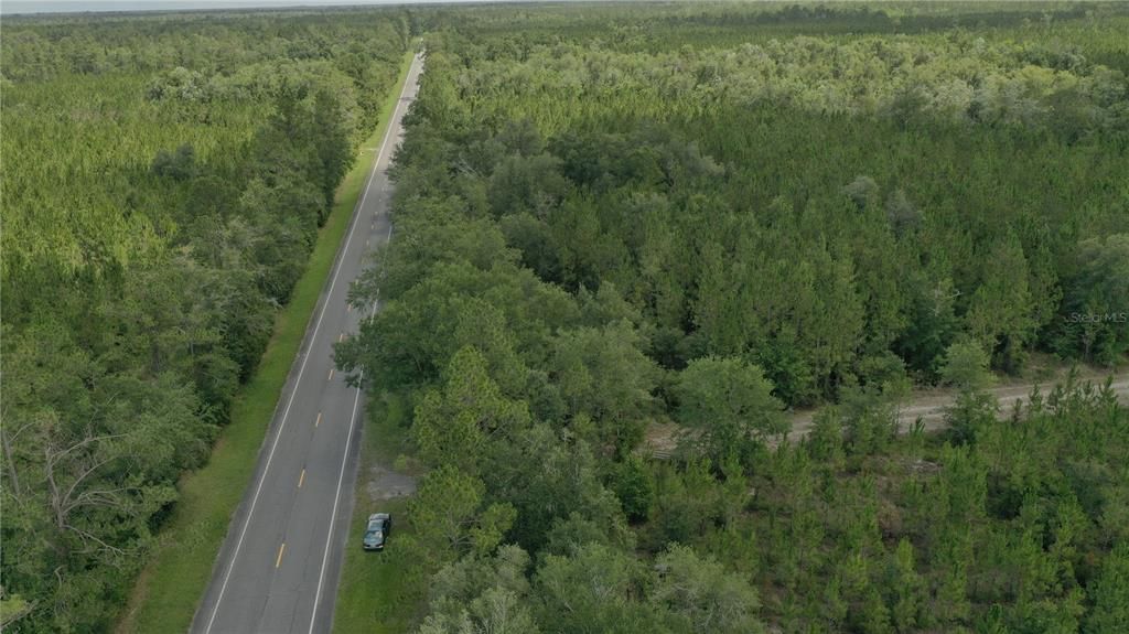 待售: $4,999,999 (1,640.25 acres)