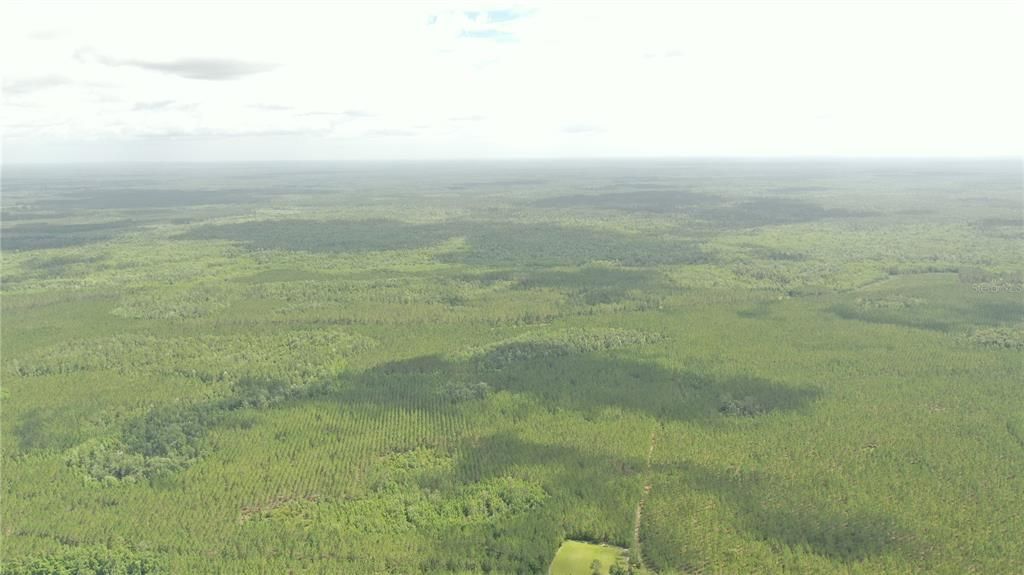 待售: $4,999,999 (1,640.25 acres)