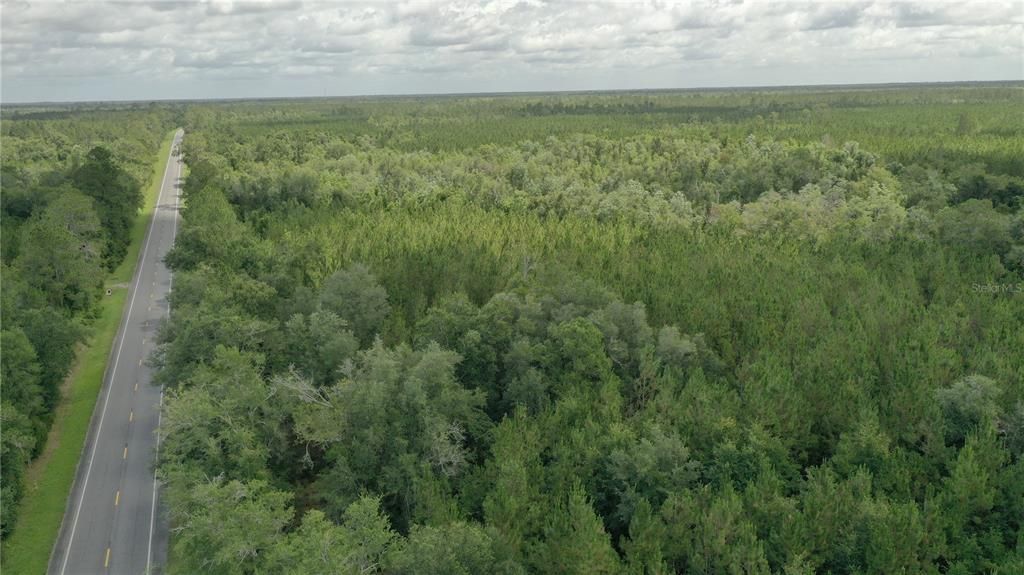 待售: $4,999,999 (1,640.25 acres)