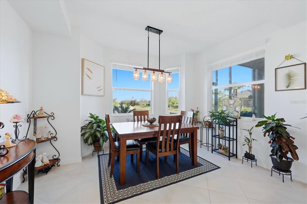 For Sale: $285,000 (2 beds, 2 baths, 1149 Square Feet)