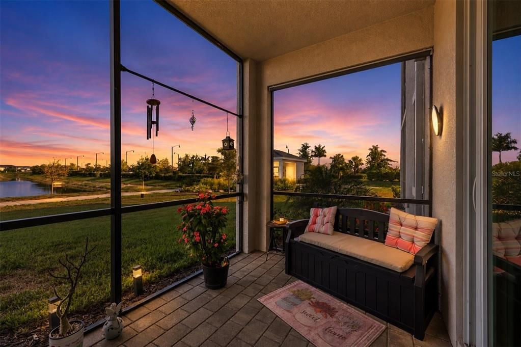 For Sale: $285,000 (2 beds, 2 baths, 1149 Square Feet)