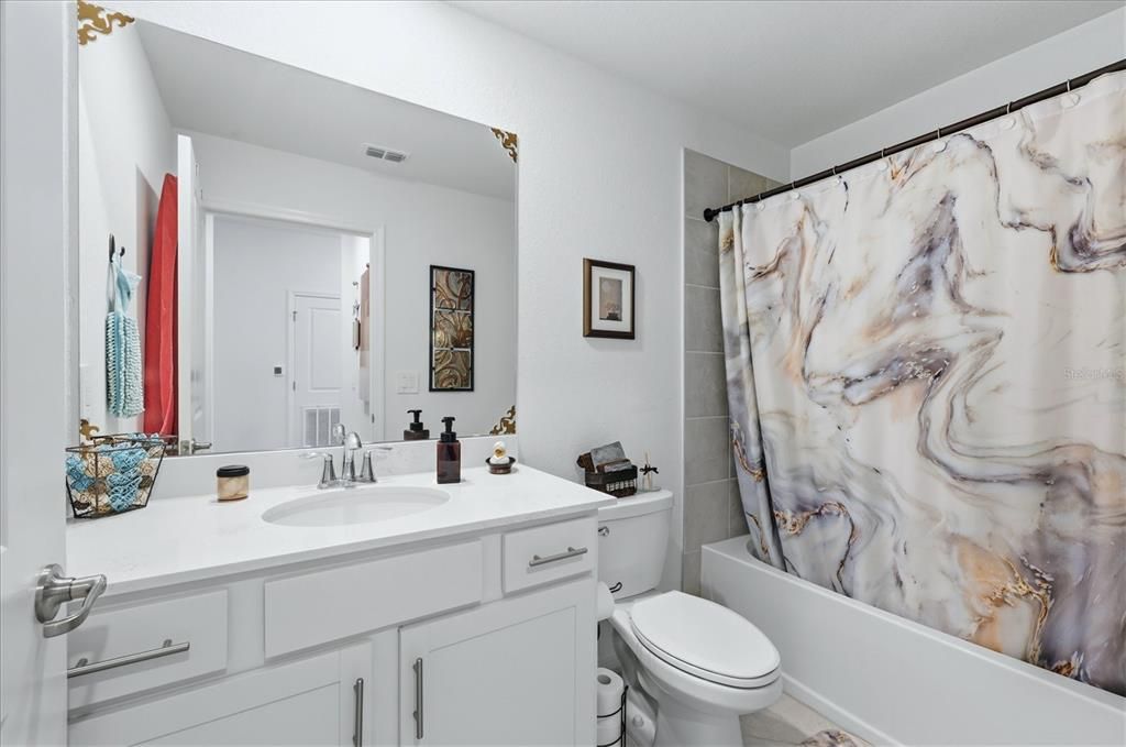 For Sale: $285,000 (2 beds, 2 baths, 1149 Square Feet)