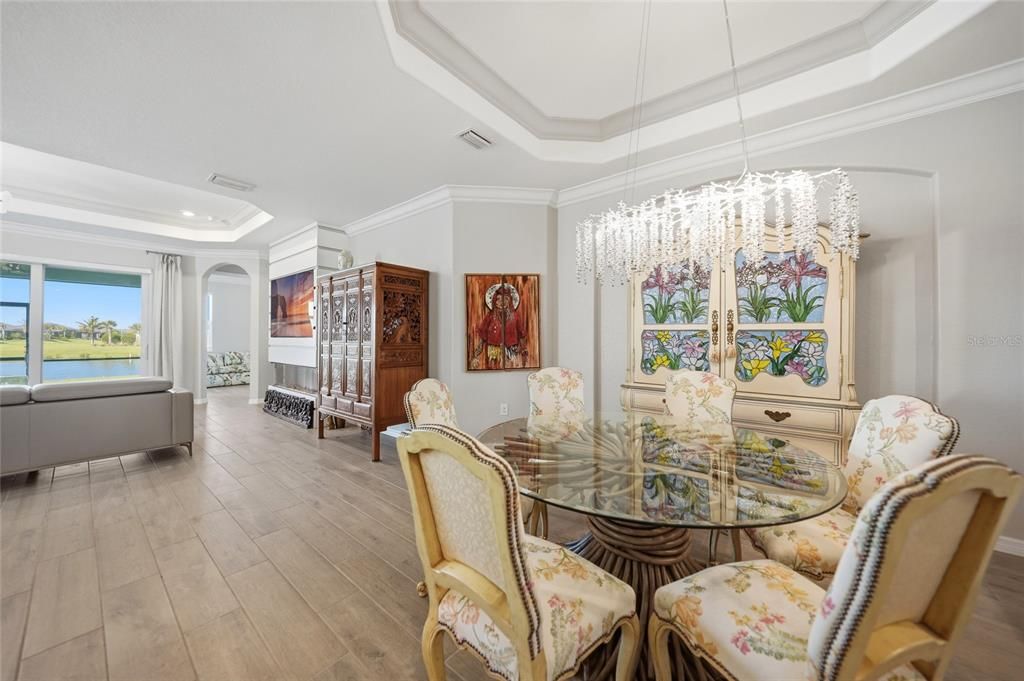 На продажу: $474,900 (4 спален, 2 ванн, 2248 Квадратных фут)